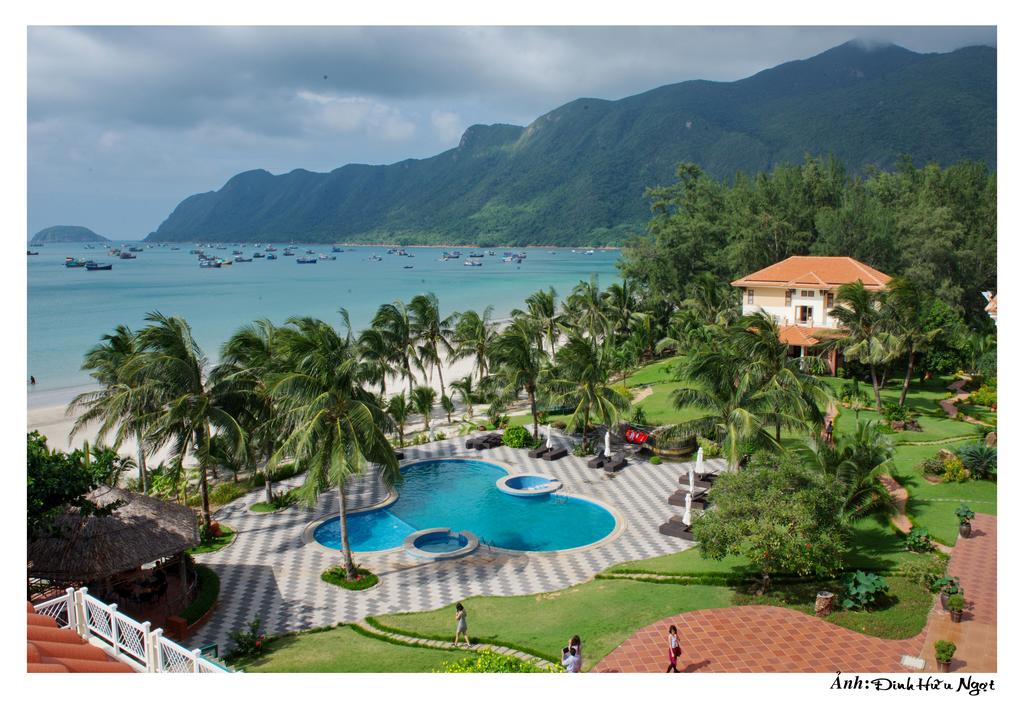 CÔN ĐẢO RESORT